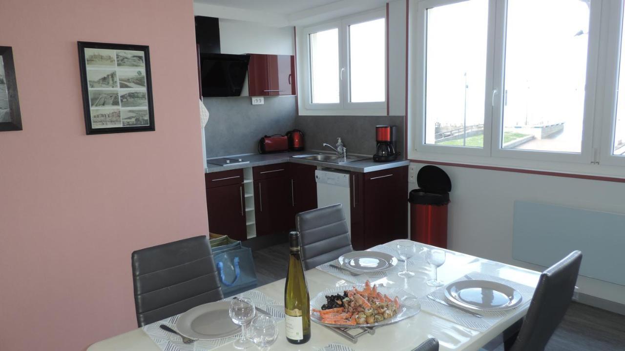ESPLANADE FRONT DE MER 109 1er Etage Lit fait wifi Parking Le Tréport Exterior foto